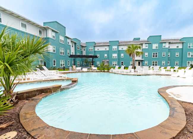 Building Photo - Cambridge Hall at College Station