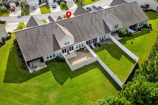 Building Photo - 156 Parmelee Dr