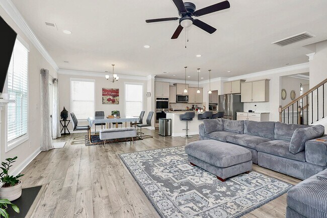 Building Photo - Beautiful home in Lake Wylie