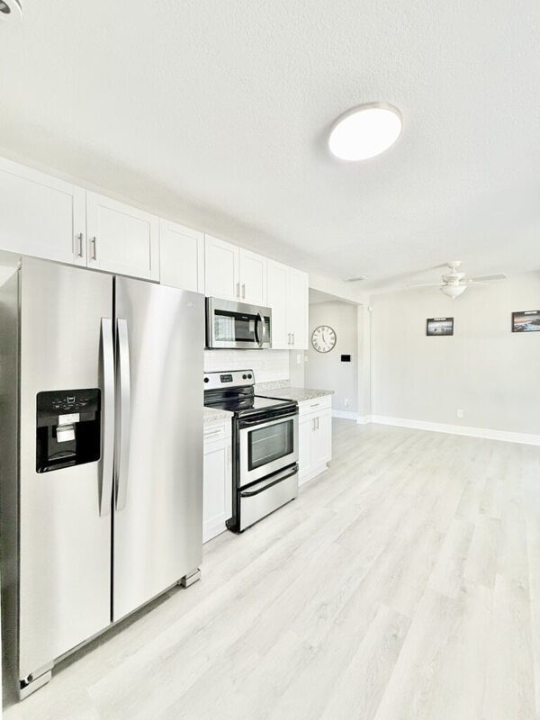 Building Photo - 3308 N Avon Ave