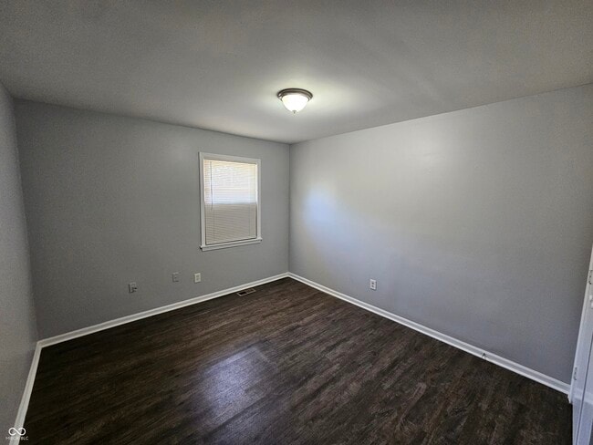 Building Photo - 6314 Commons Dr
