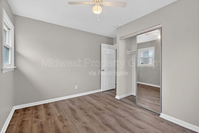 Building Photo - 1157 Redman Blvd