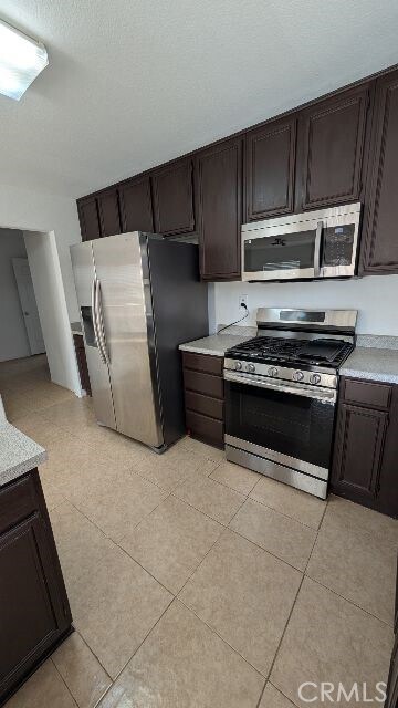 Building Photo - 1679 Stoneside Dr