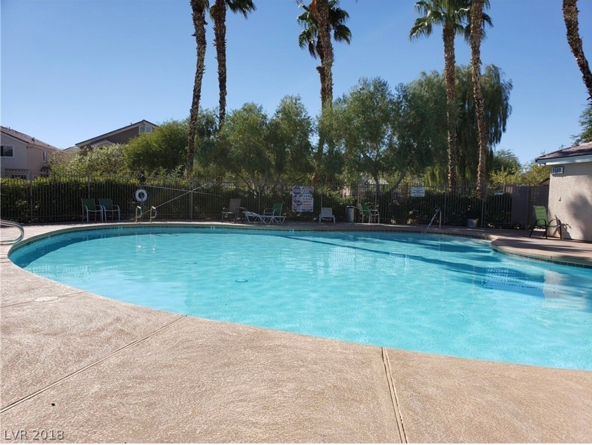 Building Photo - 3504 Glorious Iris Pl