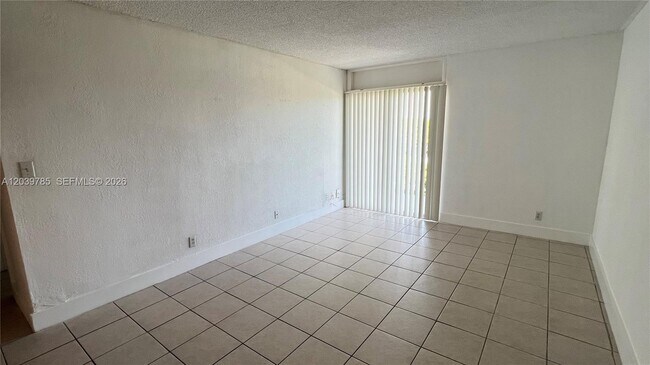 Building Photo - 4550 NW 9th St