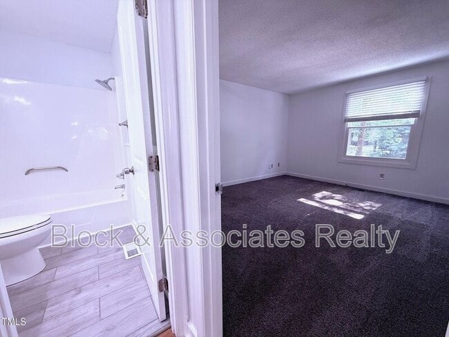 Building Photo - 4101 Arckelton Dr