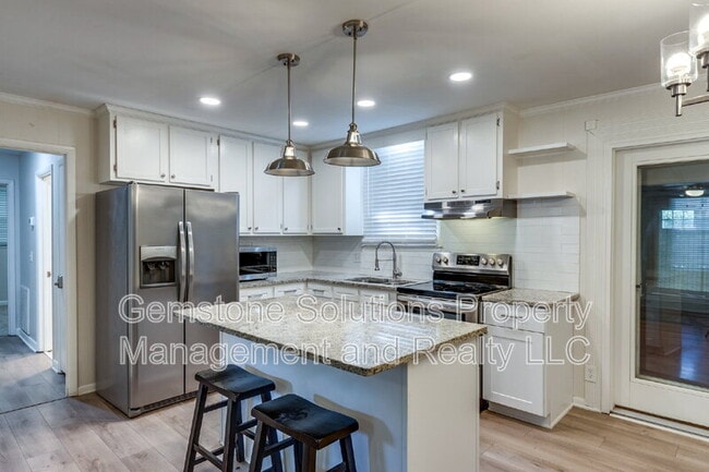 Building Photo - 4860 Cimarron Way
