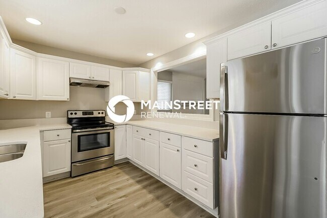 Building Photo - 3 Bedroom Pet-Friendly Home in RALEIGH, NC with Main Street Renewal