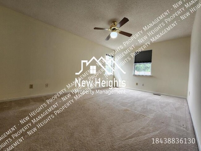 Building Photo - Traditional style home in Citadel Woods!