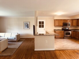 Building Photo - 9403 Limestone Pl