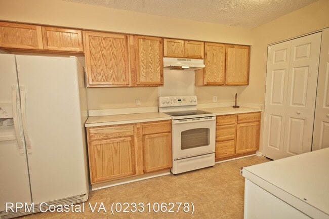 Building Photo - 2 br, 2.5 bath House - 475 Lees Mill Dr.