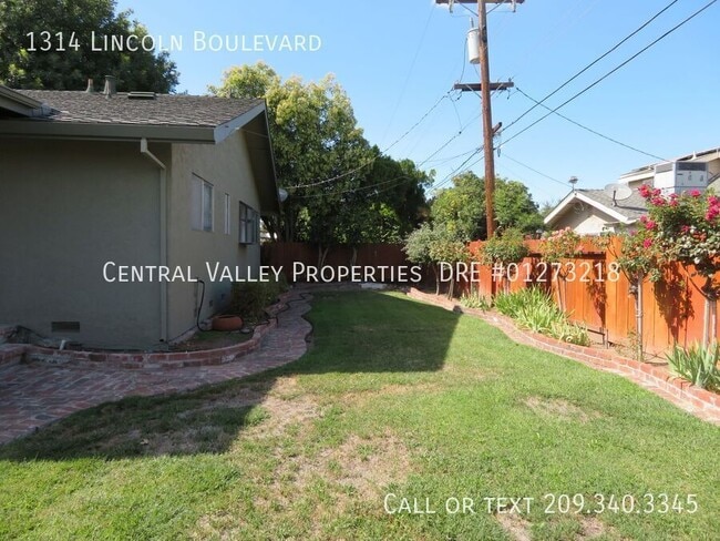 Building Photo - 1314 Lincoln Blvd