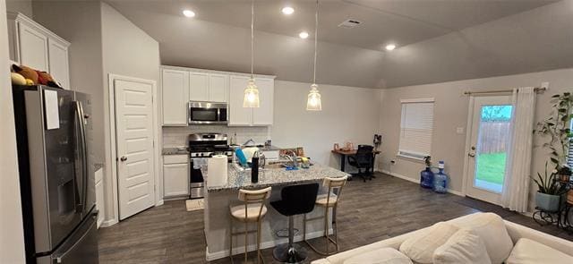 Building Photo - 14220 Aberavon Dr