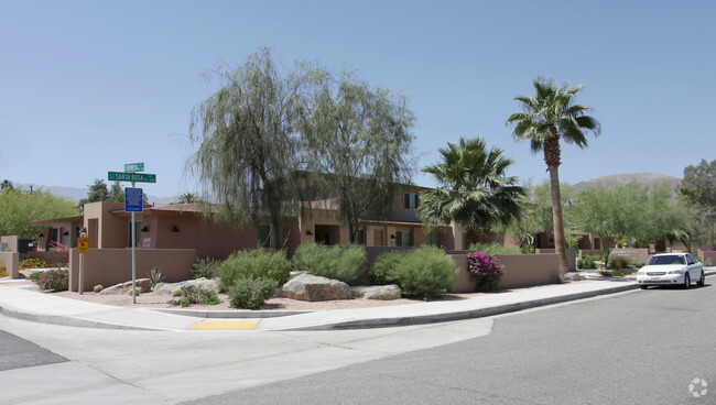 Building Photo - Laguna Palms Apartments