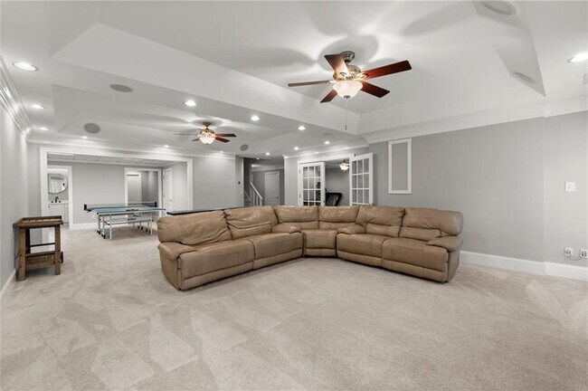 Building Photo - 1431 Waterford Green Dr