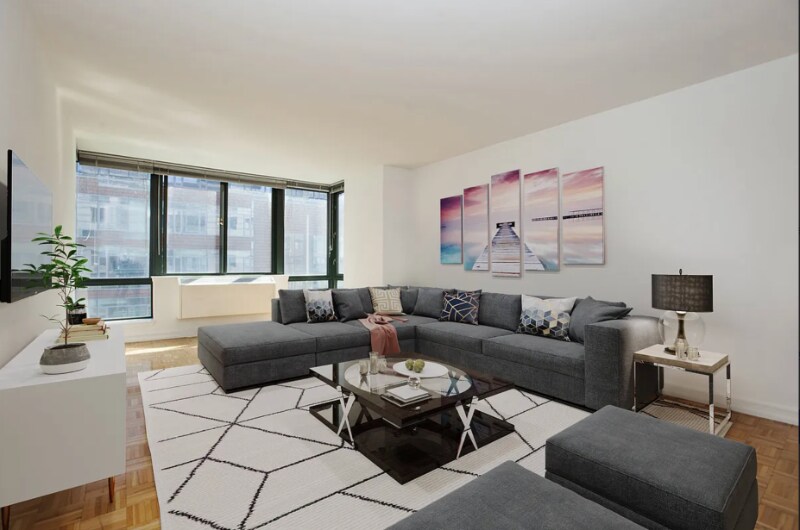 Building Photo - 70 Battery Pl