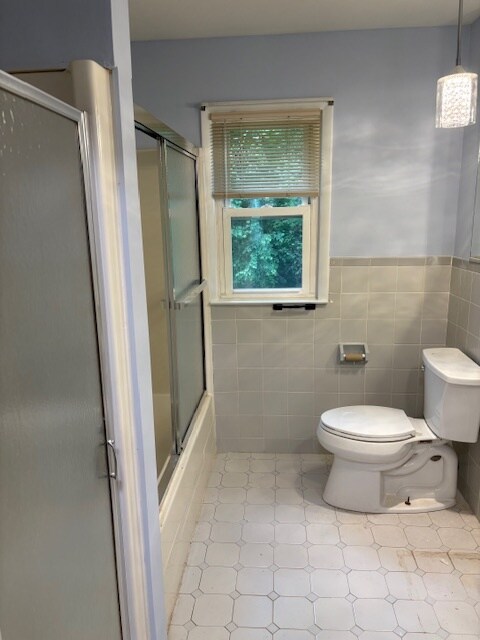 Bath - 1325 Avon Blvd