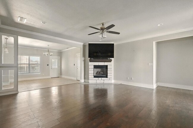 Building Photo - 4102 Forrest Creek Ct
