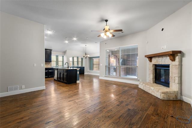 Building Photo - 731 Buffalo Springs Dr