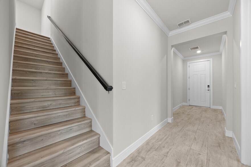 Building Photo - 10364 Shive Island Ct