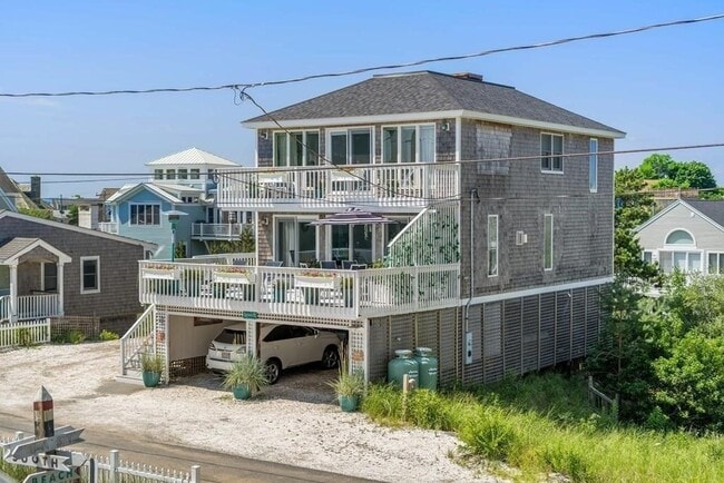 Primary Photo - 30 Annapolis Way