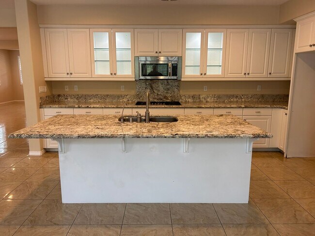 Building Photo - 3502 RAWLEY ST CORONA 92882 (5 BED / 3.5 B...