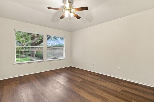 Building Photo - 3120 Cohoba Dr