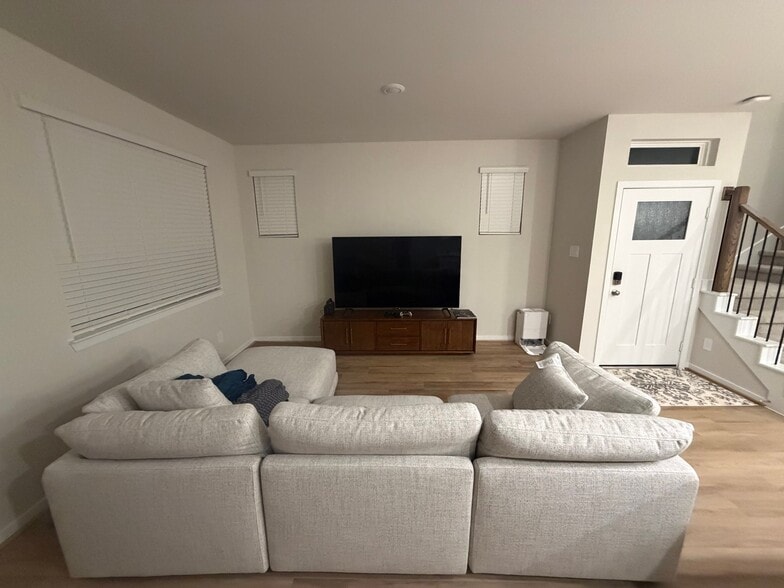 Building Photo - 4206 Laurel Oak Cir