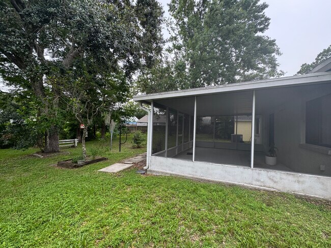 Building Photo - 12405 Pepperfield Dr