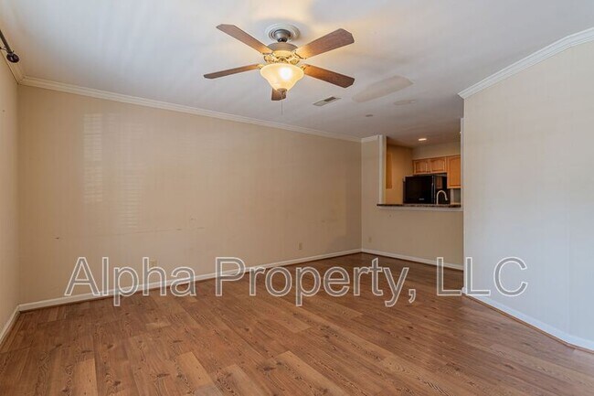 Building Photo - 408 Townes St