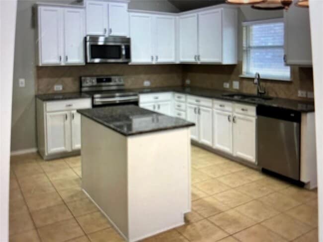 Building Photo - 211 Animas Drive
