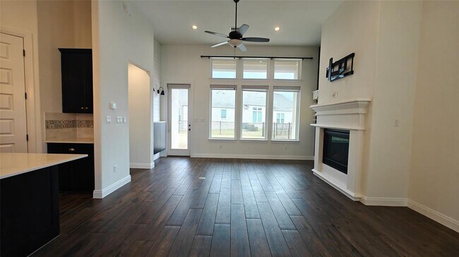 Building Photo - 514 Faith Dr