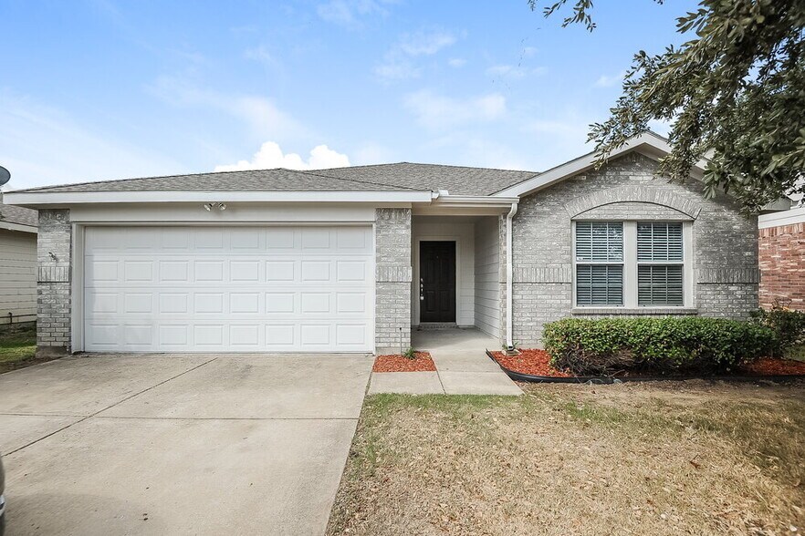 Primary Photo - 1410 Post Oak Trail