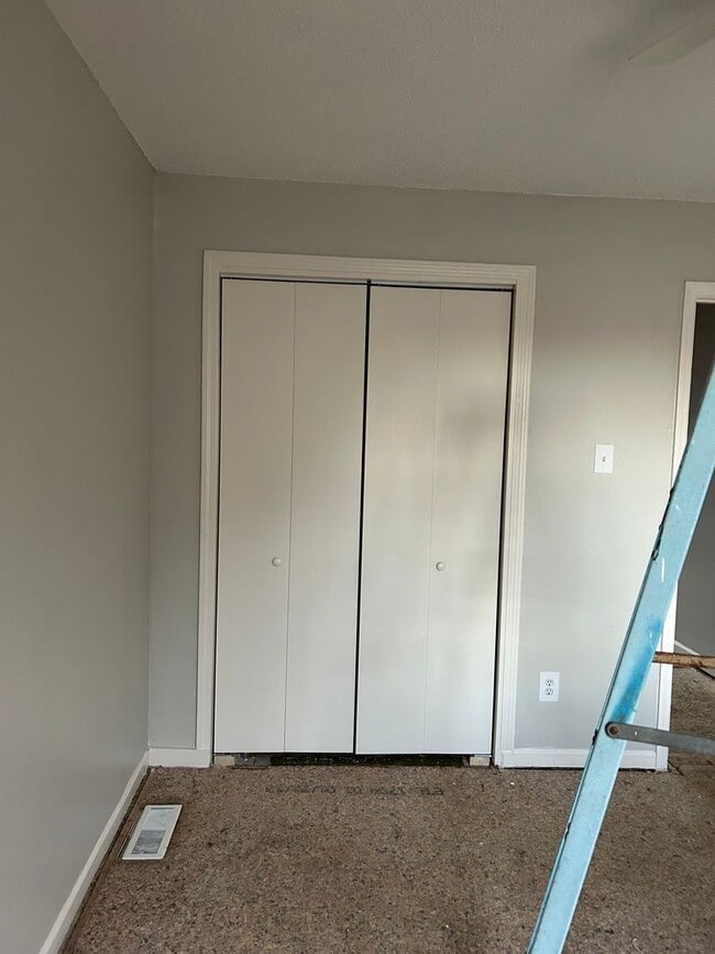 Building Photo - 3736 Cambridge Station Dr