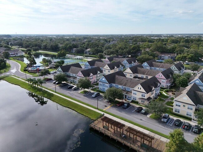 Building Photo - 4019 Venetian Bay Dr