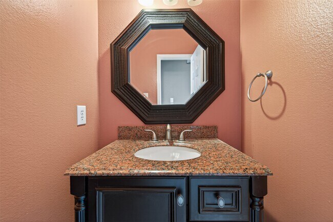 Building Photo - 18818 Flagstone Creek Rd