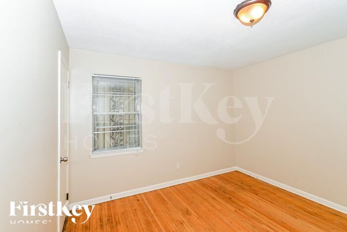 Building Photo - 5176 Rolling Meadows Dr