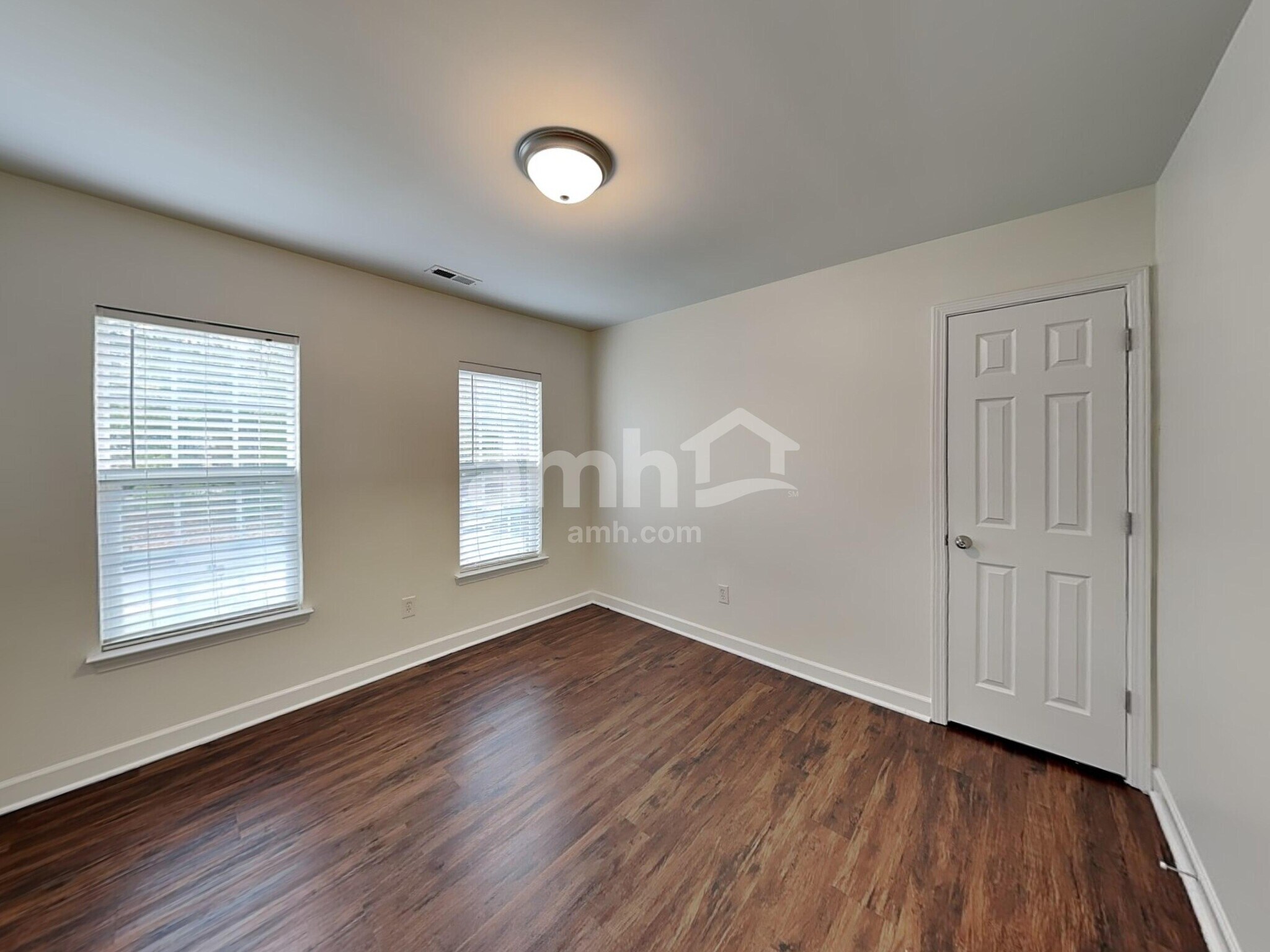 Building Photo - 4219 Kiser Woods Dr SW