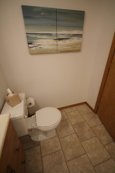 Building Photo - 289 Lionel Ln