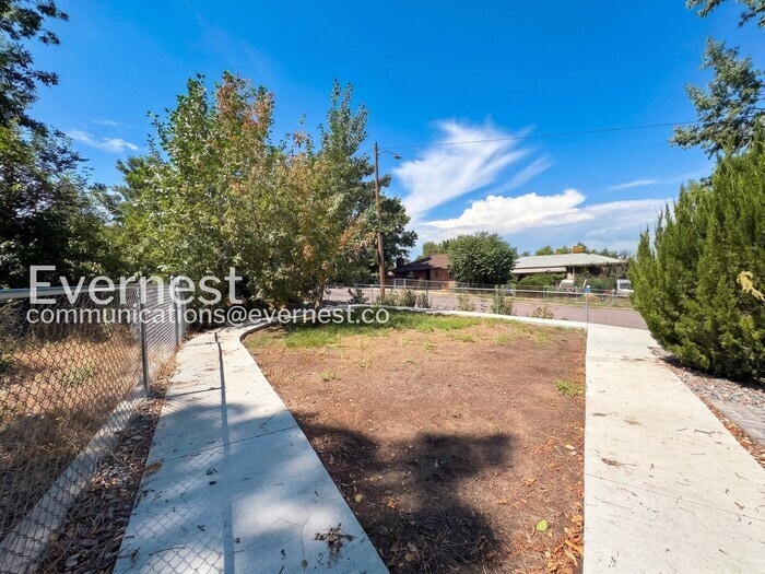 Building Photo - 3596 S Bannock St