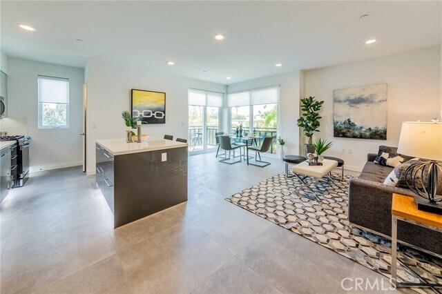 Building Photo - 214 Westmoreland Ave