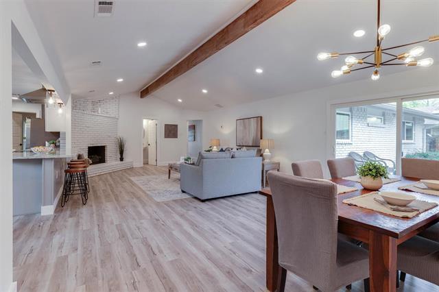 Building Photo - 9962 Larchbrook Dr