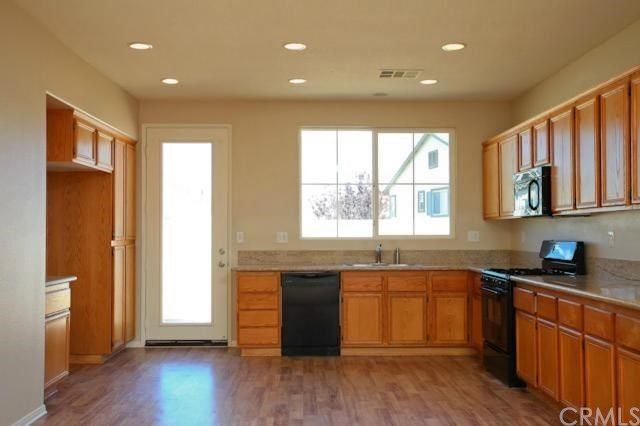 Building Photo - 36742 37th St E