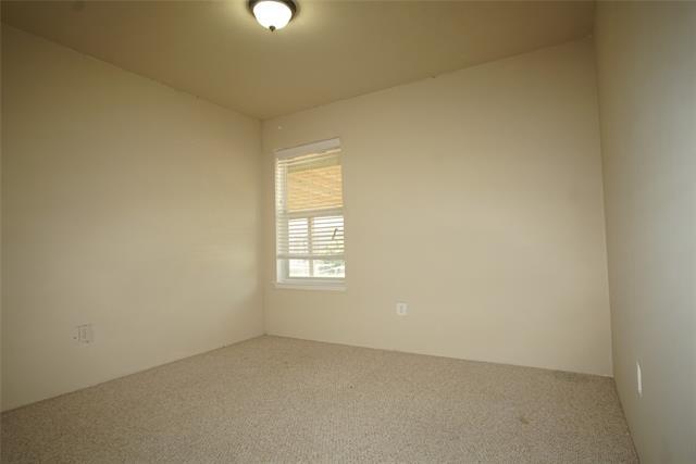 Building Photo - 1614 Loveland Dr