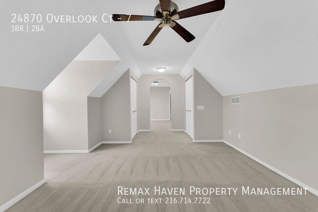 Building Photo - 24870 Overlook Ct