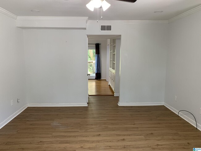 Building Photo - 2752 Southbury Cir