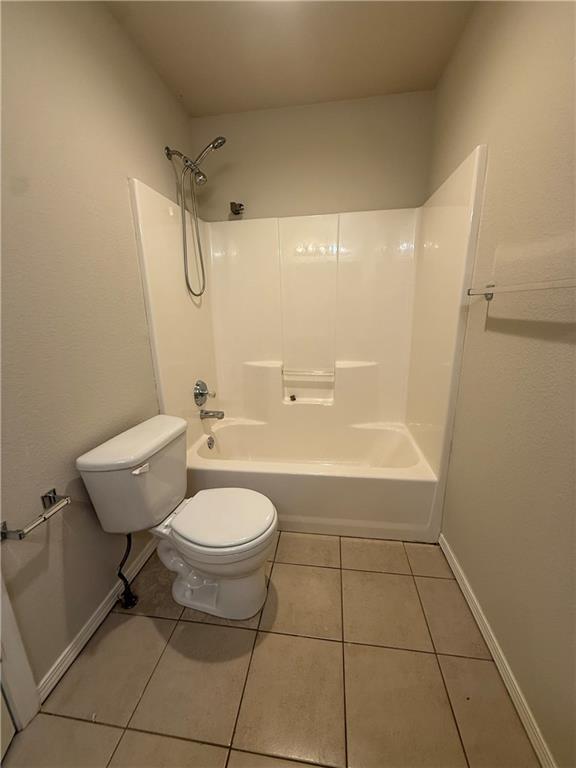 Building Photo - 3301 SW Deerfield Blvd