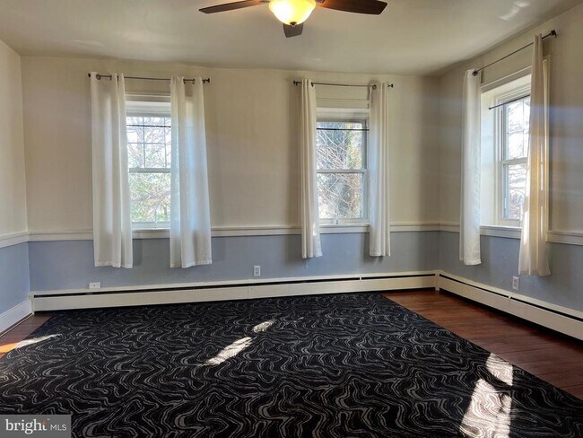 Building Photo - 14007 Misty Gln Ln