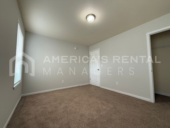 Building Photo - Home Available For Rent in Odenville - AVA...