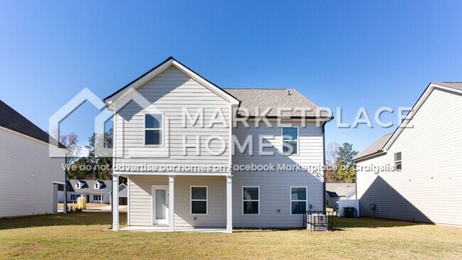 Building Photo - 207 W L Miller Dr